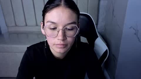 Online 800 to 1400 online show from 10/16/25, 03:13