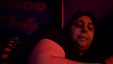Snapshot of jennabrady chatting on 01/15/25, 12:19  Dragon Queen. Be my Dragon --  and  online show from 01/15/25, 12:19