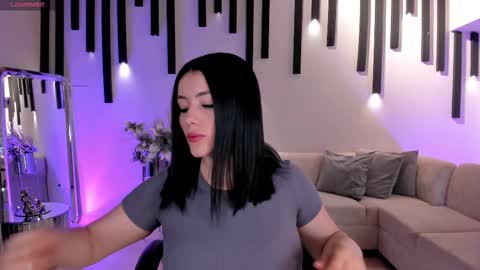 Snapshot of jennaolson chatting on 02/19/25, 06:54 Jenna Olson online show from 02/19/25, 06:54