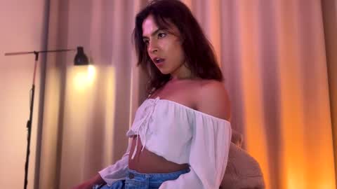 jennardrako online show from 02/23/25, 09:33