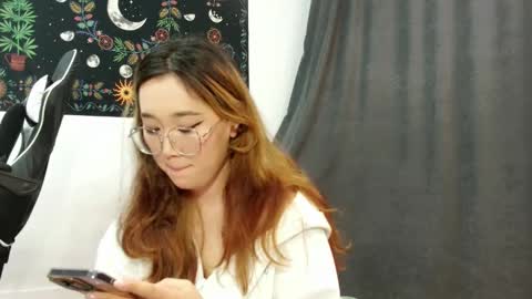 Snapshot of jennatyan chatting on 10/09/25, 02:26 JENNA online show from 10/09/25, 02:26