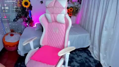 Snapshot of jenndy_lockhart chatting on 01/09/26, 03:20 follow me in me IG jenndy971 online show from 01/09/26, 03:20