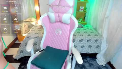 follow me in me  IG jenndy971 online show from 04/24/26, 03:09