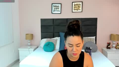 jenner_madison online show from 11/12/25, 11:10