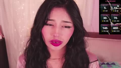 Jenner online show from 04/23/26, 10:25