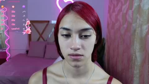 Snapshot of jenner_tay chatting on 01/11/25, 11:12 jenner online show from 01/11/25, 11:12