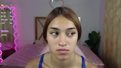 Snapshot of jenner_tay chatting on 02/13/25, 11:39 jenner online show from 02/13/25, 11:39