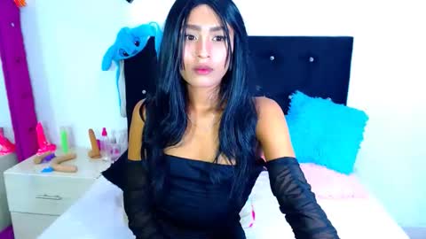 jenn online show from 12/19/25, 07:26