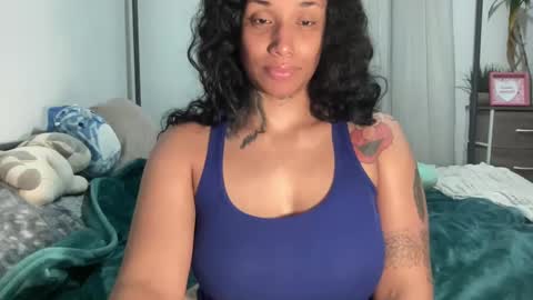 Snapshot of jenni_cash chatting on 02/07/25, 07:29 Mistress Jenni online show from 02/07/25, 07:29