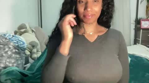Snapshot of jenni_cash chatting on 02/08/25, 07:48 Mistress Jenni online show from 02/08/25, 07:48