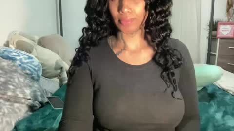Snapshot of jenni_cash chatting on 02/13/25, 08:06 Mistress Jenni online show from 02/13/25, 08:06