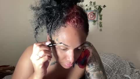 Snapshot of jenni_cash chatting on 09/28/25, 09:53 Mistress Jenni online show from 09/28/25, 09:53