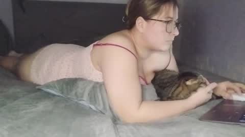 Nicol online show from 02/05/26, 07:40