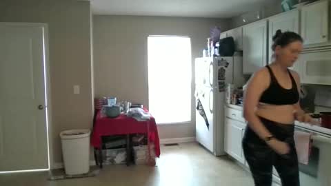 Snapshot of jennibean6996 chatting on 12/24/24, 04:08 Jennibean6996 online show from 12/24/24, 04:08