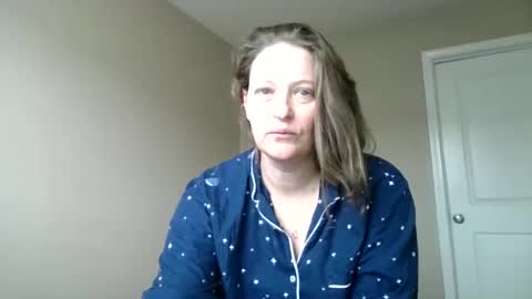 Snapshot of jennibean6996 chatting on 01/18/25, 02:55 Jennibean6996 online show from 01/18/25, 02:55