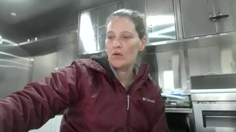 Snapshot of jennibean6996 chatting on 10/19/25, 01:56 Jennibean6996 online show from 10/19/25, 01:56