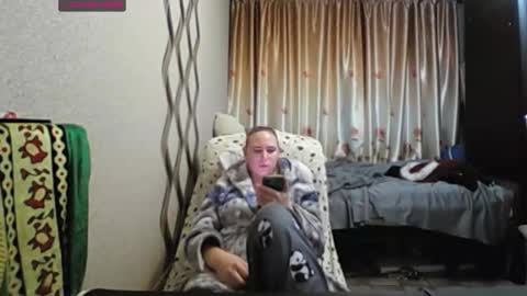 JenniDeep online show from 12/20/25, 11:01