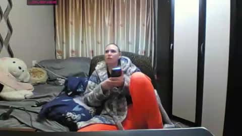 JenniDeep online show from 01/18/26, 07:17