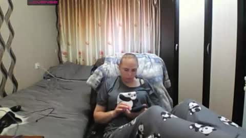 JenniDeep online show from 04/27/26, 01:47