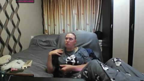 Snapshot of jennideep chatting on 06/13/26, 04:49 JenniDeep online show from 06/13/26, 04:49