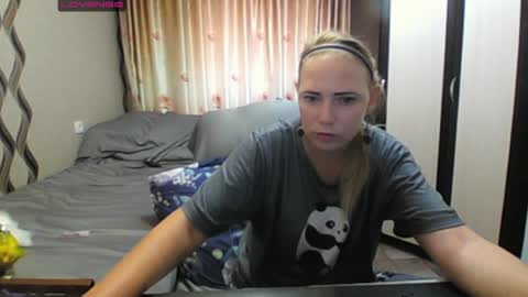 Snapshot of jennideep chatting on 07/05/26, 07:37 JenniDeep online show from 07/05/26, 07:37