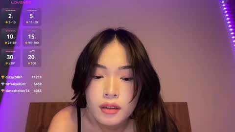 jennie_yung online show from 12/24/24, 04:44