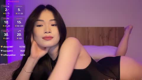 jennie_yung online show from 12/28/24, 10:34