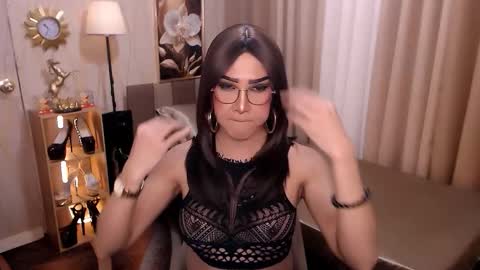 jenniegarcia online show from 02/09/26, 05:28