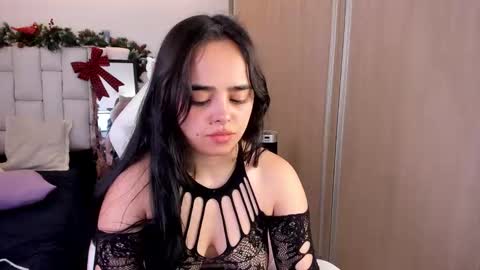 Lim Jennie online show from 12/11/24, 03:15