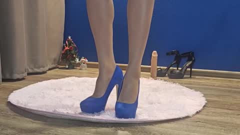 jennifer_chris69 online show from 12/04/25, 04:27