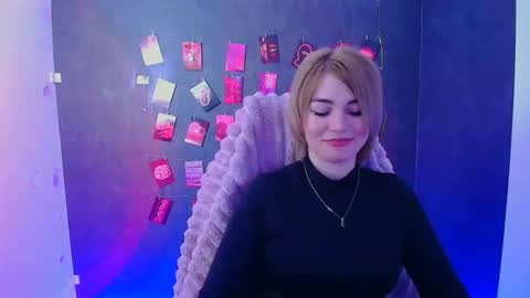 Snapshot of jennifer_cuttie chatting on 02/10/26, 07:23 Jennifer online show from 02/10/26, 07:23