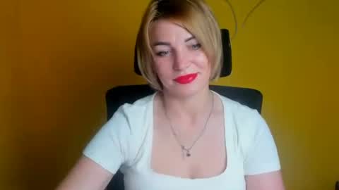 Snapshot of jennifer_cuttie chatting on 07/03/26, 12:00 Jennifer online show from 07/03/26, 12:00
