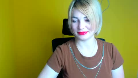 Snapshot of jennifer_cuttie chatting on 07/16/26, 05:57 Jennifer online show from 07/16/26, 05:57