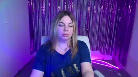 Snapshot of jennifer_moree chatting on 09/22/25, 11:56 Jennifer online show from 09/22/25, 11:56