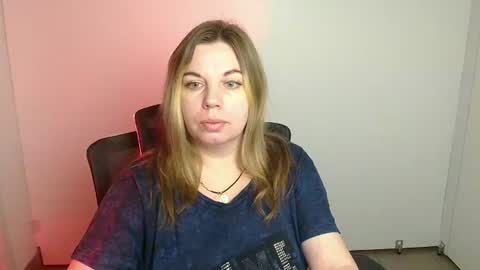 Snapshot of jennifer_moree chatting on 10/13/25, 05:51 Jennifer online show from 10/13/25, 05:51