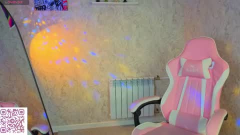 Snapshot of jennifer_richh chatting on 06/11/26, 01:05 jennifer online show from 06/11/26, 01:05