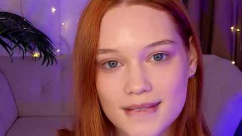 Jennifer online show from 12/03/25, 12:03