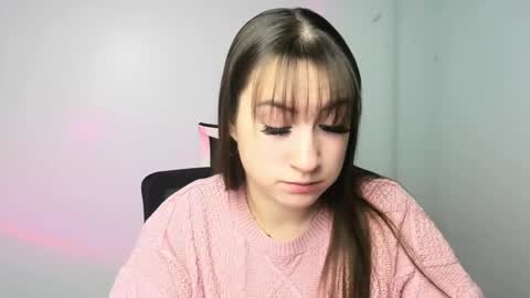 Jennifer online show from 12/15/24, 06:40