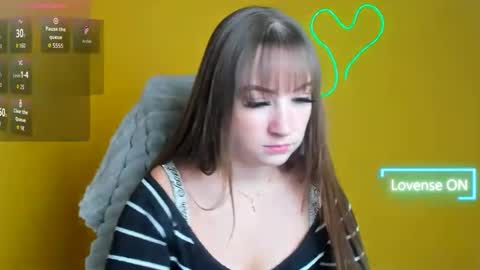 Jennifer online show from 10/26/25, 12:22