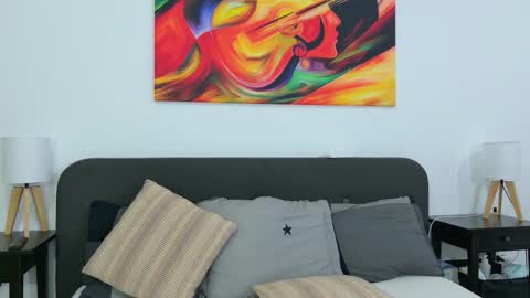 Jenny online show from 11/13/25, 09:36