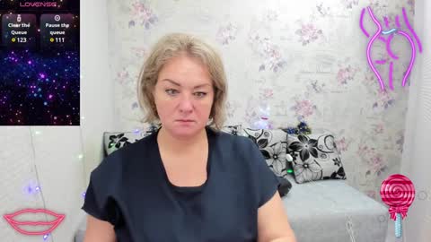Snapshot of jenniferlight chatting on 12/30/24, 08:25 Jennifer online show from 12/30/24, 08:25