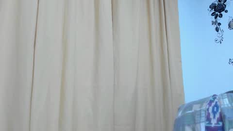 jenniferloveyou online show from 11/22/25, 09:19