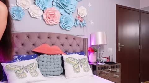 JenniferLovveX online show from 06/30/26, 04:13