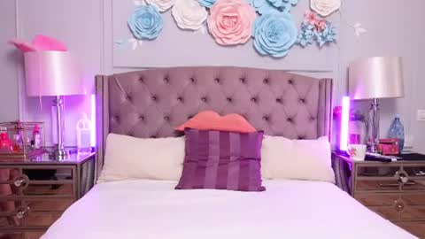 JenniferLovveX online show from 07/10/26, 04:39