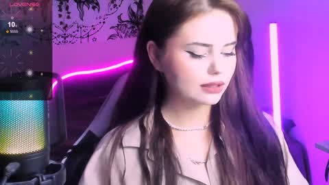 Snapshot of jenniferwandis77 chatting on 12/21/24, 03:31 Jenni online show from 12/21/24, 03:31