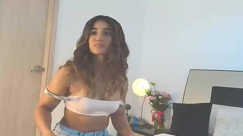 Jenn online show from 02/17/26, 04:24