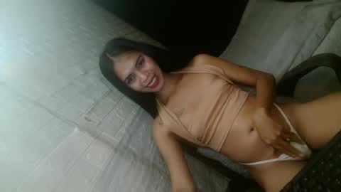 Snapshot of jenny20_xxx chatting on 02/24/25, 09:31 PRETTY JENNY online show from 02/24/25, 09:31