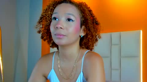 jenny__lawrence online show from 04/19/26, 03:50