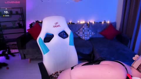 Jenny online show from 01/08/25, 07:34