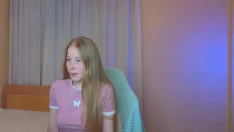 Snapshot of jenny_angelok chatting on 12/13/24, 09:57 Next broadcast on December 05 subject to change online show from 12/13/24, 09:57